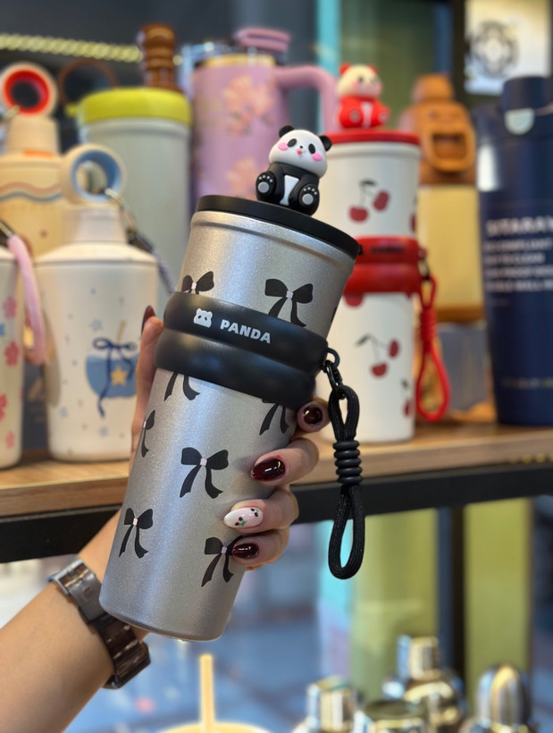 تراول ماگ فانتزی طرح پاندا ۷۰۰ میلی لیتری