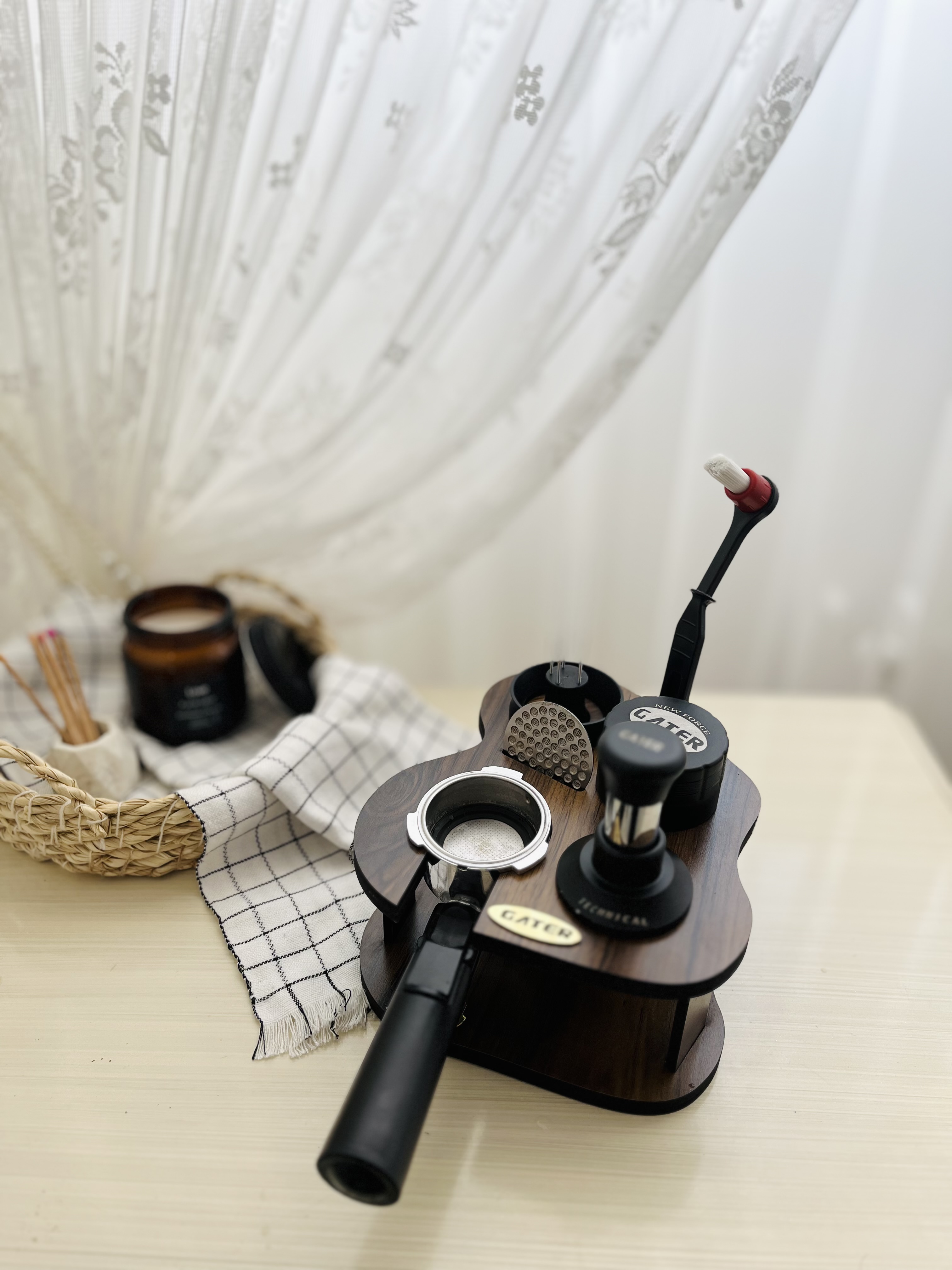 ست تجهیزات کافی بار استند دفرمه چوبی