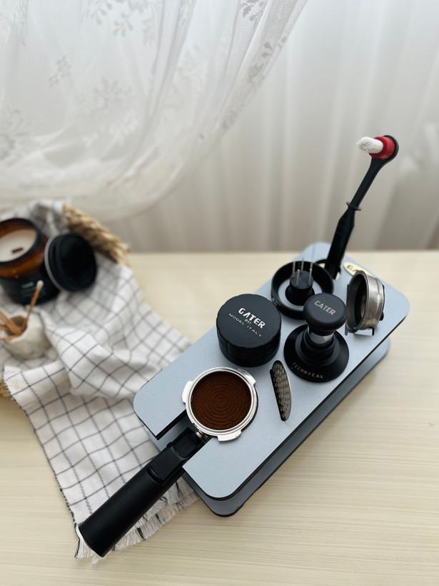 ست تجهیزات بارگرم با استند چوبی مستطیلی