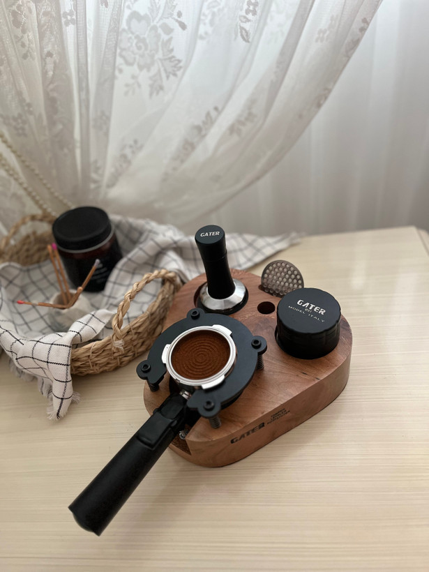 ست مثلثی تجهیزات قهوه سایز ۵۱ با استند چوبی